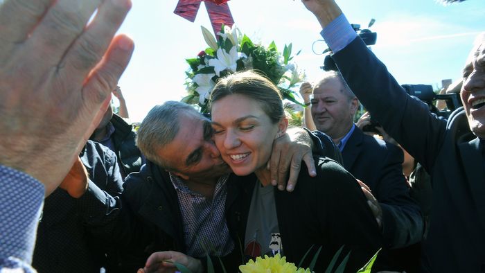 Cuvinte frumoase din toate părțile pentru Halep, după ce a devenit lider mondial! "E o sportivă exemplară, merită acest moment fantastic! O felicit"
