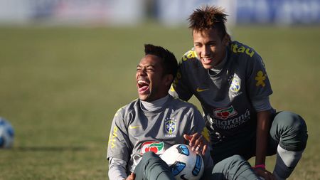Brazilianul Neymar, în fața unei premiere emoționante! Starul BarÃ§ei își va înfrunta idolul: 'Noroc să ai mereu, mai puțin acum'