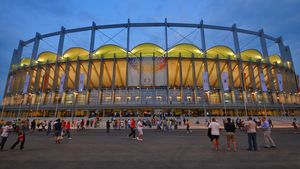 Primul meci al "câinilor" pe Național Arena a stârnit interesul fanilor!** În prima zi s-au vândut mai multe bilete decât la un Dinamo-Steaua