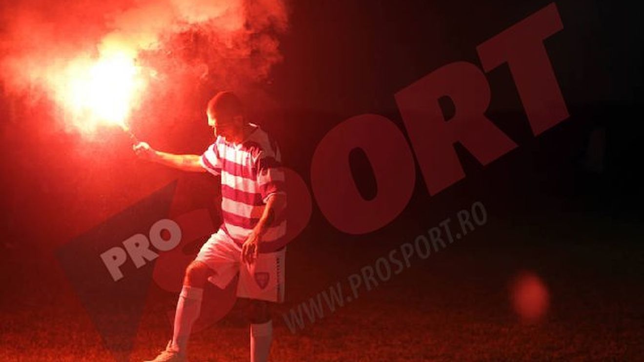 "Di Canio de Banat"!** Un suporter pătimaș al lui Poli Timișoara a trecut din peluză în teren