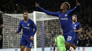 Puștiul minune chemat de Bayern să-l înlocuiasă pe Robben e la un pas să fie deturnat! O rivală din Bundesliga a intrat pe fir și pune pe masă mai mulți bani. Mingea e la Chelsea