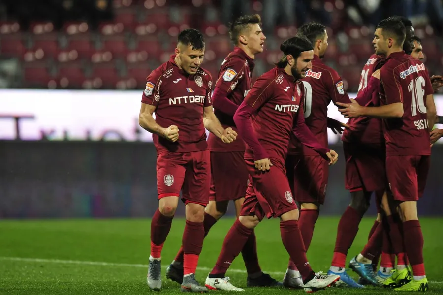 Clujenii sunt dați de exemplu de Mario Nicolae