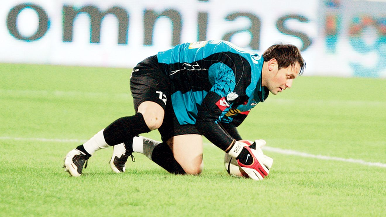 Poli renunță la Marius Popa