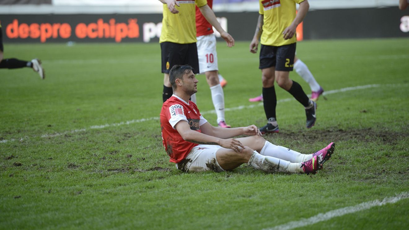 Scutaru a semnat cu ACS Poli! Bănățenii au renunțat la 7 fotbaliști, printre care Bălace și Kirev