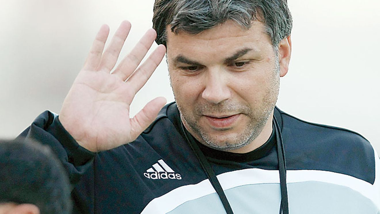 De ce nu vine Olăroiu la Steaua:** „Nu vreau să fac revoluție și aici!"