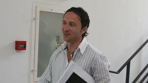 Meme: "De la antrenorul Pițurcă nu am avut nimic de învățat"