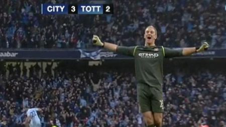 FOTO spectaculos! Și-a dat foc la "valiză": GAFELE lui Savic l-au făcut pe Mancini să râdă!** Vezi secunda care putea dinamita lupta pentru titlu în Anglia