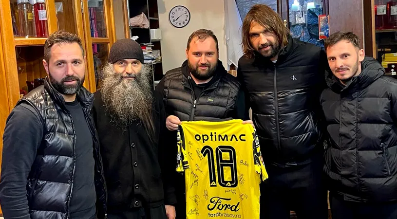 Antrenorii echipei FC Brașov, Dan Alexa și Ștefan Grigorie, pelerinaj la Muntele Athos. Întâlnire cu părintele Pimen: ”Păstrați legătura cu Dumnezeu”