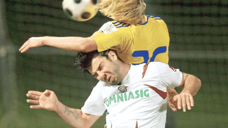 „Scoateți banii!"