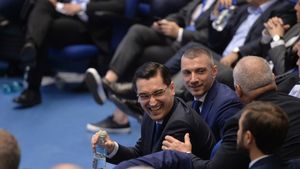 "Vorbiți cu ei!". Burleanu nu a stat la discuții după victoria naționalei U21 în fața Bosniei