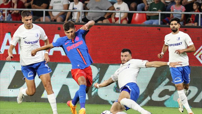 Drama fotbalistului jonglat între Gigi Becali și Gică Hagi