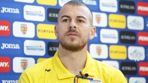 Denis Alibec abia așteaptă să evolueze sub comanda lui Edi Iordănescu: „Să dăm totul pentru antrenor și pentru țară”. Cum l-a ajutat Atromitos să-și relanseze cariera | VIDEO