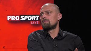 S-a aflat de ce nu a rămas Gabi Tamaș în Superliga! Fostul antrenor al fundașului a recunoscut tot | VIDEO EXCLUSIV