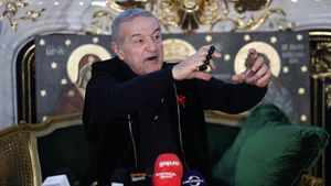 Gigi Becali, ofertă ireală pentru FCSB: „Mi-au dat 75 de milioane de euro cu bază cu tot!”. Cine sunt turcii care vor să cumpere echipa de la cel mai bogat patron din Superliga?