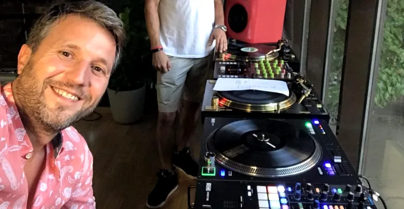 Andi Moisescu muncește din greu și în perioada de pandemie. ”Am trimis toată echipa acasă de la bun început”