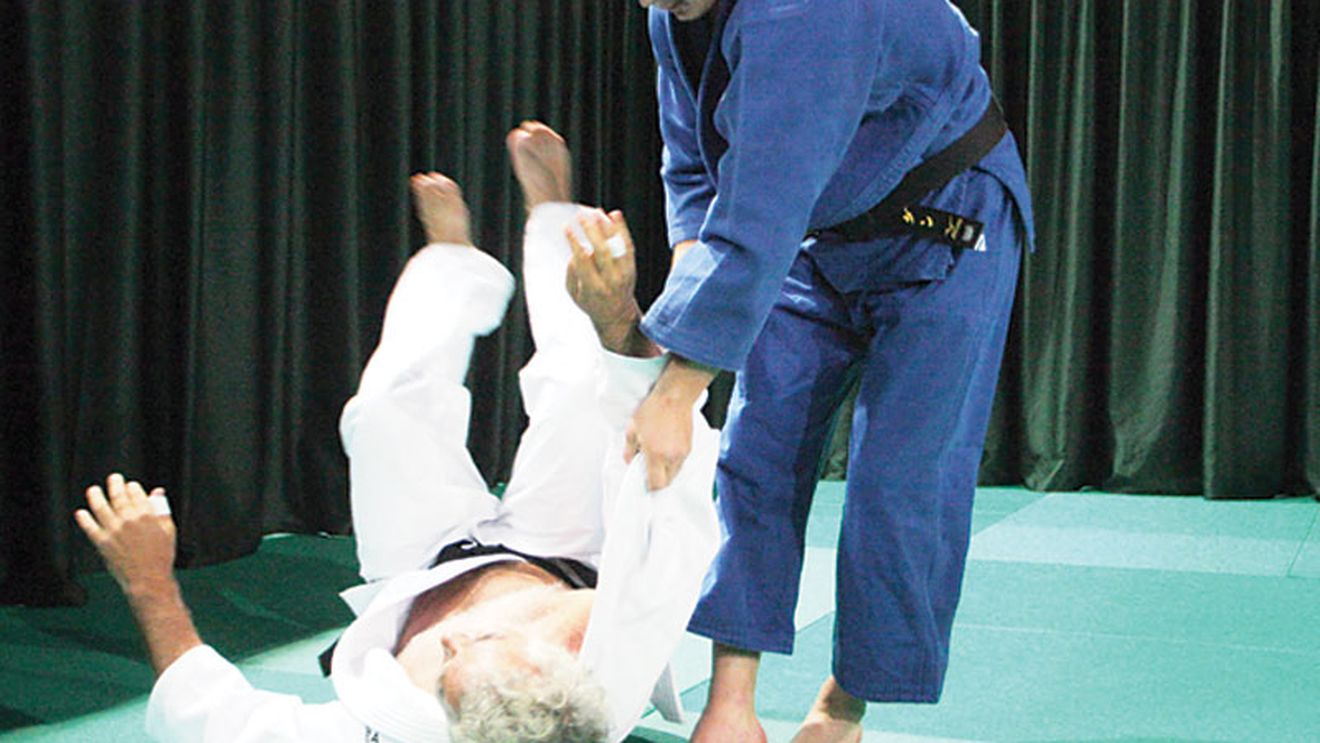 Daniel Brata nu are cu cine se antrena