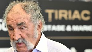 Ion Țiriac, gest fabulos pentru românii câștigători de medalii olimpice. Totul a plecat de la David Popovici, iar acum e o adevărată nebunie: cine e impresionat de gestul magnatului!