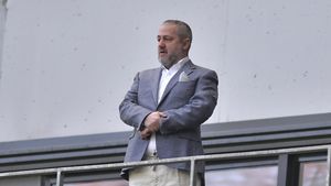 Mihai Rotaru, reacție furibundă: „Lui Baiaram i-a trosnit maxilarul când i-a dat”