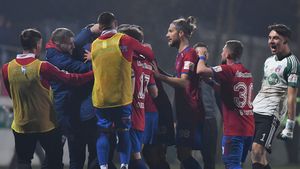 Florin Talpan îi distruge pe fotbaliștii de la CSA Steaua. „Ce jucători profesioniști sunt ăștia? Fumează pe la colțuri!” Acuzațiile grave ale juristului