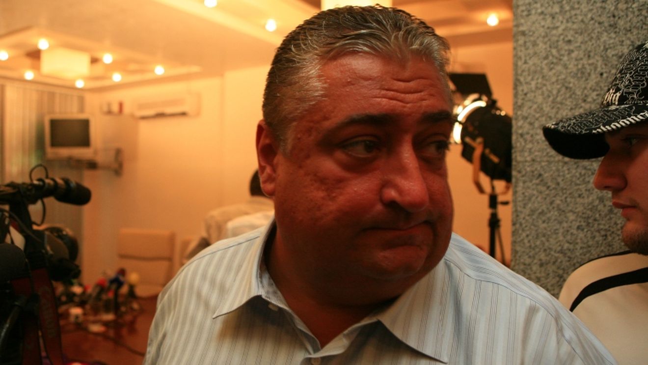 Iancu adoptă modelul Becali! **'Scap de contractele mari și aduc tineri'