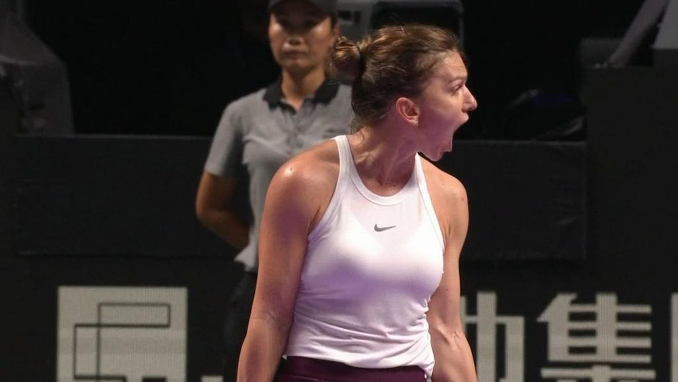 Revenire de vis. Simona Halep o învinge pe Bianca Andreescu în primul său meci la Turneul Campioanelor 2019, după un meci superb
