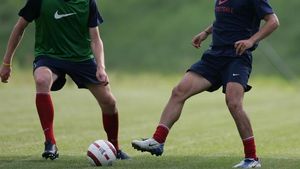 Becali `își trage` un nou fin: "Liderul vestiarului va fi ales dintre Dorin Goian și Ogăraru!"