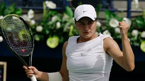 Monica Niculescu e în sferturi la Strasbourg!