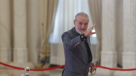 Gigi Becali a mers la funeraliile lui Ion Iliescu: „Dacă nu era el, noi, românii, eram sclavi la străini”