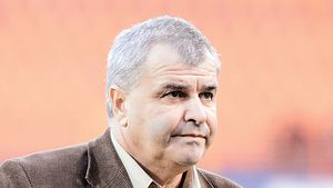 Mestecăneanu: "Jucăm pe teren!"