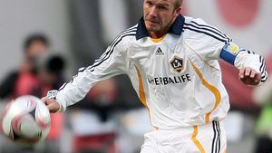 VIDEO / Beckham, prima "dublă" în SUA