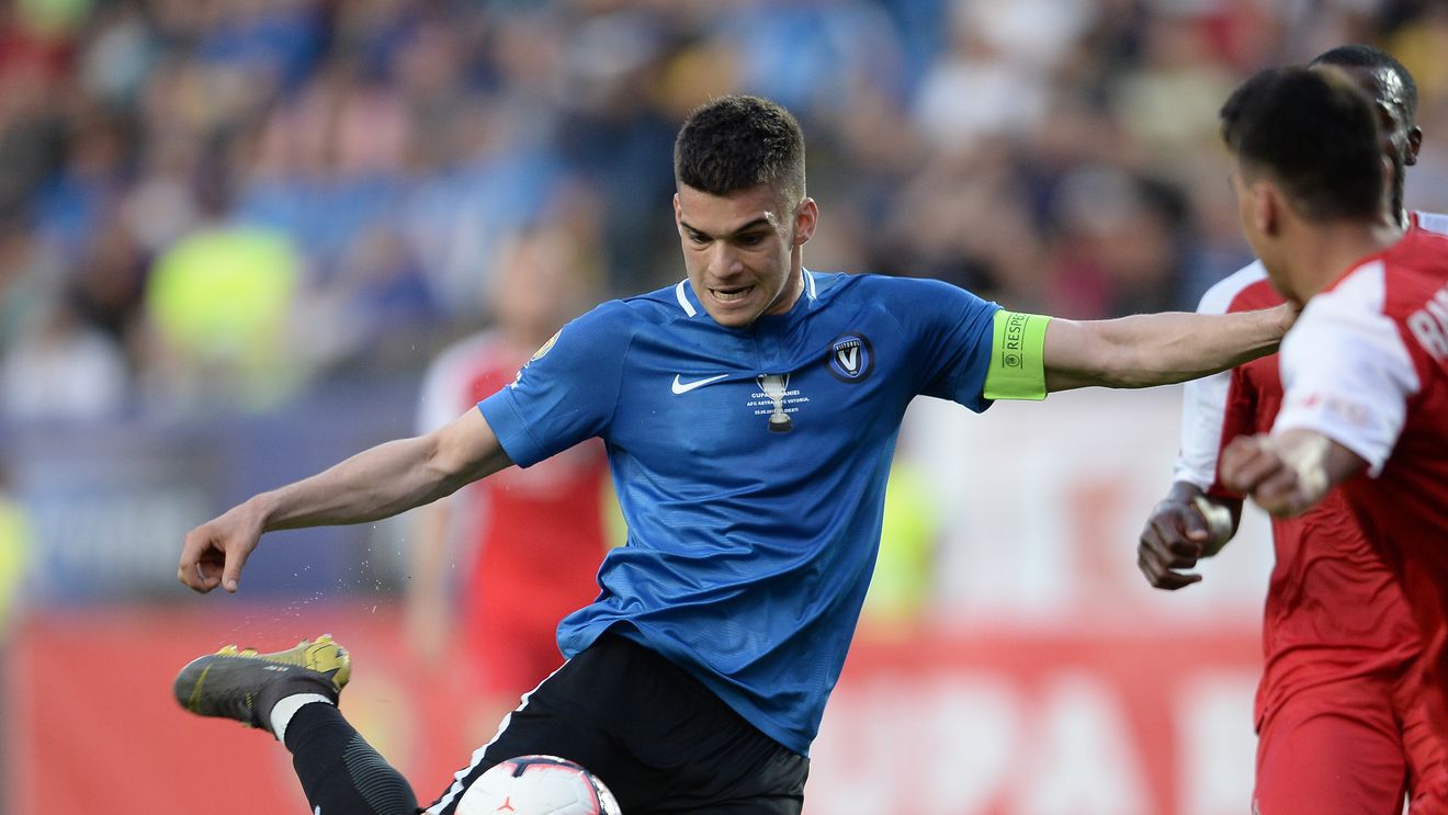 Ofertă concretă refuzată de Viitorul pentru Ianis! Echipa care a pus banii pe masă și ce salariu îi oferea lui Hagi junior


