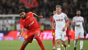 E clar acum pentru toată lumea: Malcom Edjouma pleacă de la FCSB! Fotbalistul francez și-a dat acordul pentru transfer