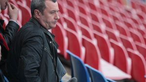 Rednic se bate cu Steaua și FC Vaslui** pe un jucător de la Pandurii