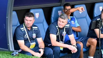 Daniel Oprița ”pune din nou placa” privind plecarea de la Steaua, dar tot după ce a semnat prelungirea. Tensiuni mari în Ghencea: ”Sunt și alții care antrenează echipe fără drept de promovare, nu se mai face atâta caz. Înțelegi?”