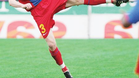 Curg ofertele pentru Goian