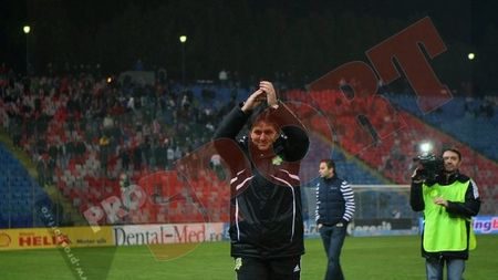 "Lăcătuș este vulturul de pe emblema Stelei!** Sunt mândru că e prietenul meu!"