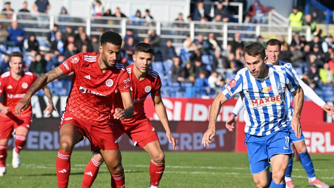 Remontada în patru minute! Condusă încă din minutul 2 de Oțelul, Poli Iași a întors rezultatul în repriza a doua. Oțelul a jucat aproape 70 de minute cu un om în minus