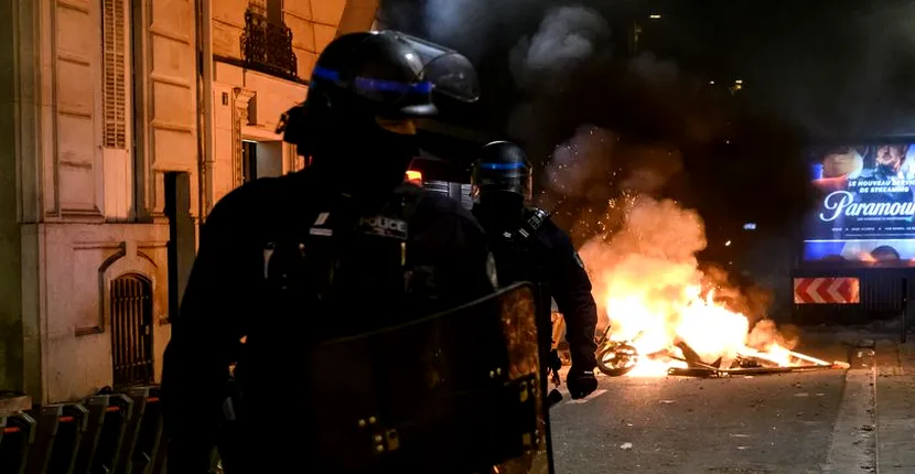 Parisul se pregătește pentru un război civil, în timp ce 5.000 de polițiști coboară pe câmpul de luptă dintre Franța și Maroc