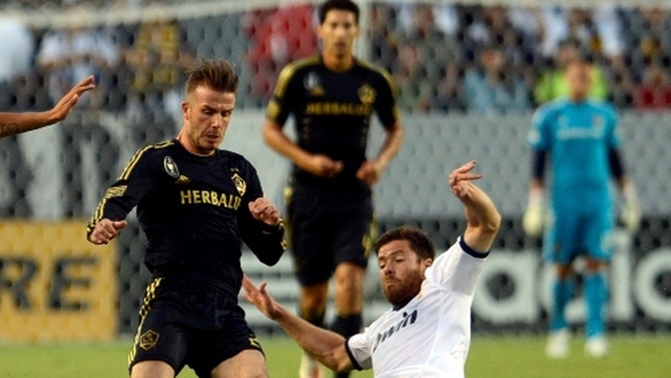 Asta ar fi mutarea anului!** Mourinho a luat foc când a auzit: Beckham, dorit înapoi de Real Madrid!