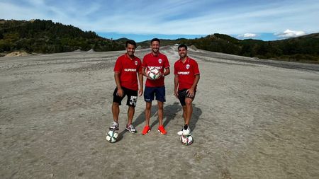 Au scăpat de FCSB și s-au antrenat la Vulcanii Noroioși!