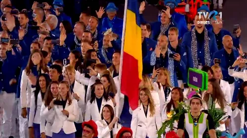 Jocurile Olimpice au fost declarate deschise! Delegația tricoloră a intrat în scenă la ora 04:24, cu Cătălina Ponor purtătoare a drapelului. Mesajul puternic transmis la Ceremonia de Deschidere