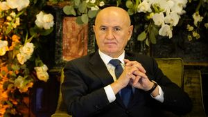 George Copos a investit 3.200.000 de euro în restaurantul din hotelul InterContinental. Arhitecții britanici au transformat complet locul