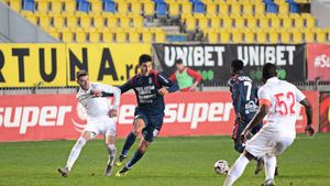 Chindia Târgoviște - Hermannstadt 1-3, în etapa a 4-a din Liga 1! Sibienii întorc rezultatul și obțin o victorie frumoasă la Ploiești!