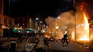 Fotbaliștii lui Tottenham nu vor să joace în prima etapă: "Situația pe străzi devine din ce în ce mai gravă!" **