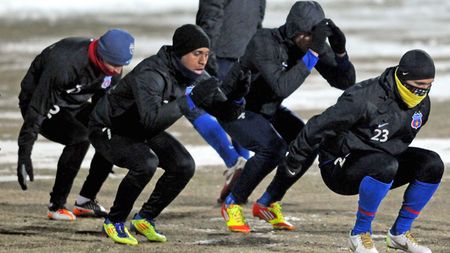Le face viața la Steaua un COȘMAR: "Își descarcă nervii pe ei!"** Care sunt țintele lui Bourceanu și cui i-a zis în față: "Ești SIFONAR!"