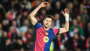 Lewandowski pleacă de la Barcelona. Gigantul din Europa i-a pus un salariu de 6.000.000 de euro pe masă