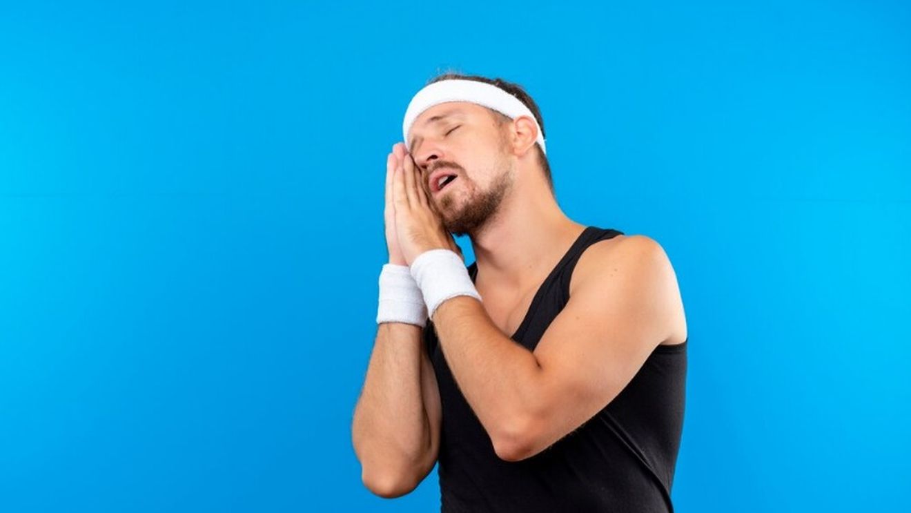 (P) Cum dorm campionii sportivi ca să facă performanţă?