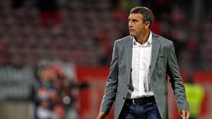 Transferul pus la cale de Neagoe e unul spectaculos! Antrenorul a pus ochii pe un fotbalist de la Fiorentina, cu meciuri în echipa națională 