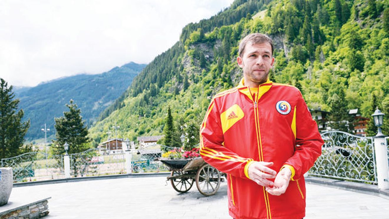 Speră la un Mondial cu România, chiar și de pe bancă:** "Am 14 ani la națională, dar accept să fiu rezervă!" Ce planuri are Lobonț și ce spune despre mafia pariurilor