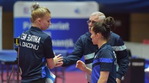Participăm cu opt sportivi la Europenele de tenis de masă la tineret, care se desfășoară în Croația. Întrecerea începe azi